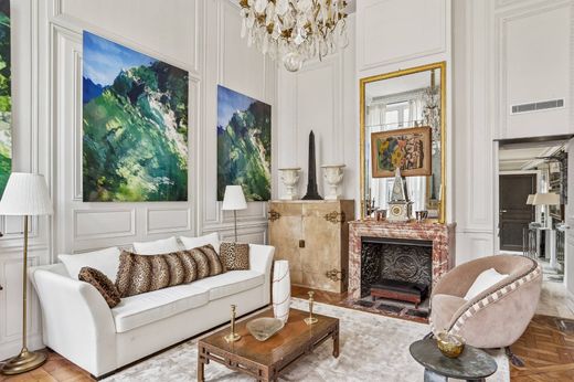 Apartment in Saint-Germain, Odéon, Monnaie, Paris