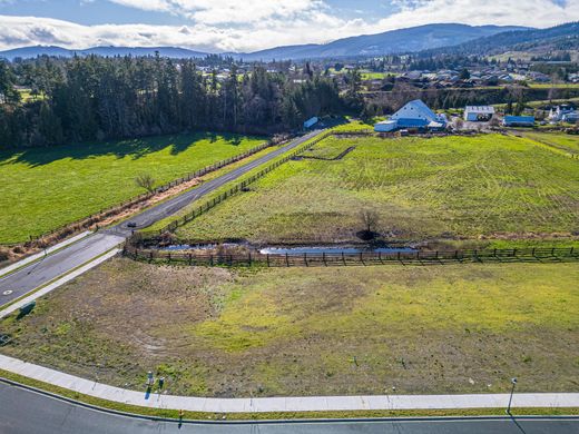 Land in Sequim, Clallam County