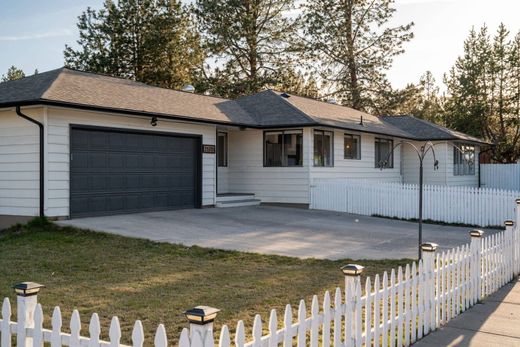 Luxury home in Bend, Deschutes County