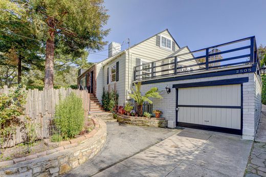 Vrijstaand huis in Pacific Grove, Monterey County