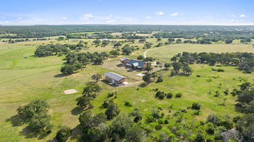 Detached House in Burnet, Burnet County