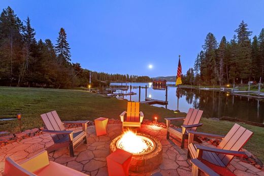 Luxury home in Coeur d'Alene, Kootenai County