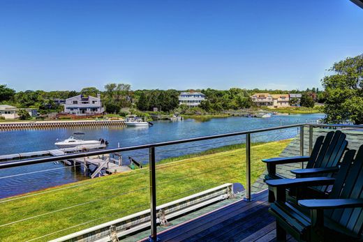 بيت مستقل ﻓﻲ Southampton, Suffolk County