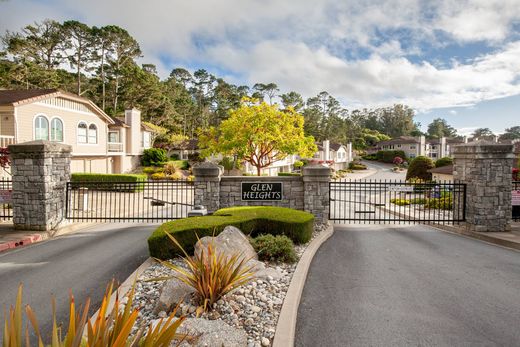 Apartment in Pacific Grove, Monterey County