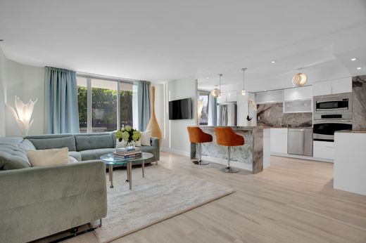 Apartment / Etagenwohnung in Aventura, Miami-Dade County