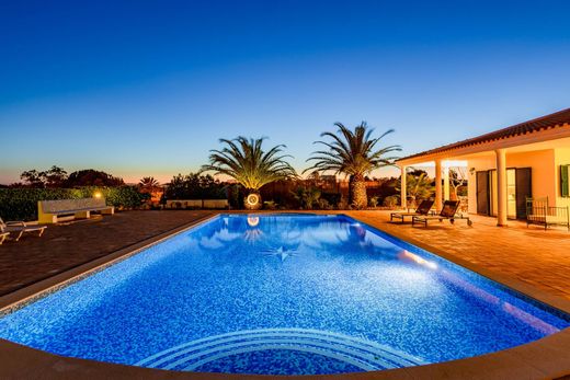 ‏בית חד-משפחתי ב  Albufeira e Olhos de Água, Albufeira