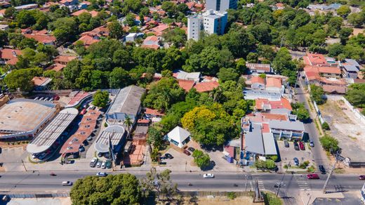 Grond in Asunción, Asuncion