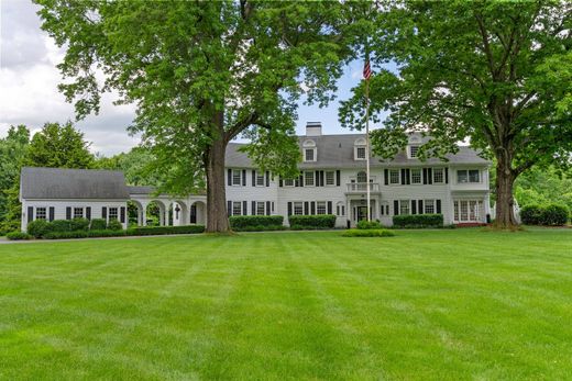 Detached House in East Longmeadow, Hampden County