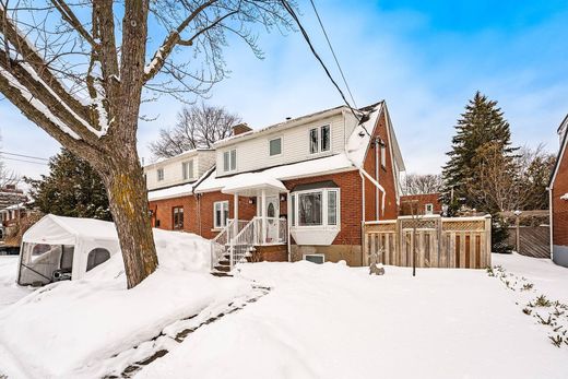 Detached House in Montreal, City of Montréal