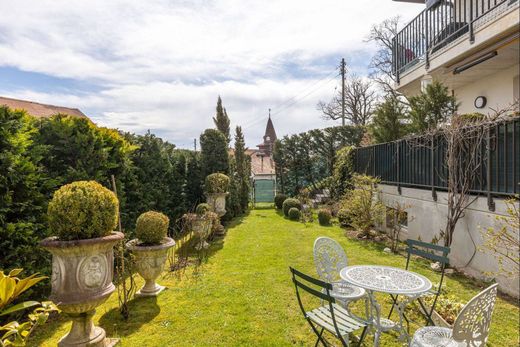 Daire Longirod, Nyon District