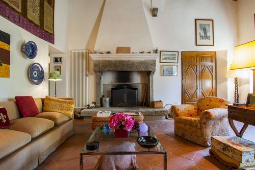 Villa in Laterina, Province of Arezzo