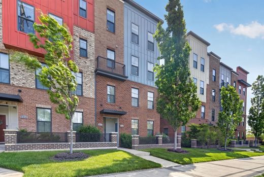 Luxury home in Hyattsville, Prince Georges County