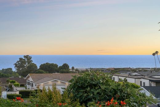 Detached House in Newport Beach, Orange County