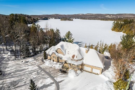 Casa Unifamiliare a Entrelacs, Lanaudière