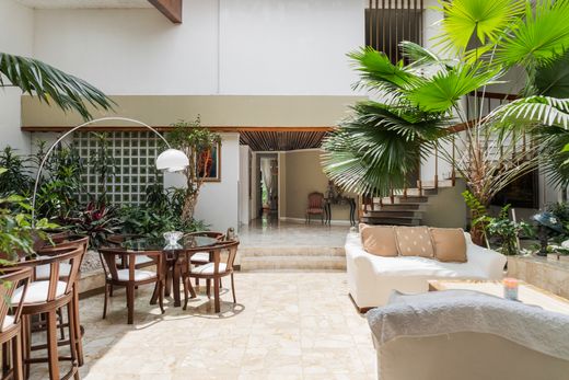 Detached House in San José, Cantón de San José