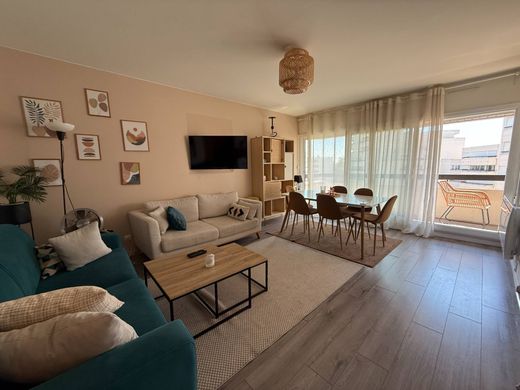 Appartamento a La Madeleine, North