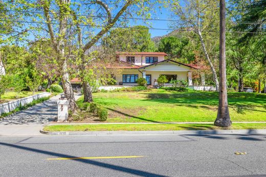 Detached House in Altadena, Los Angeles County