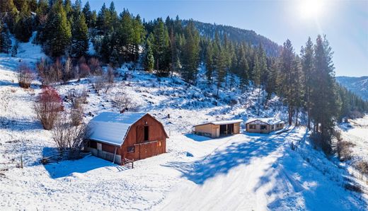 Detached House in Clinton, Missoula County