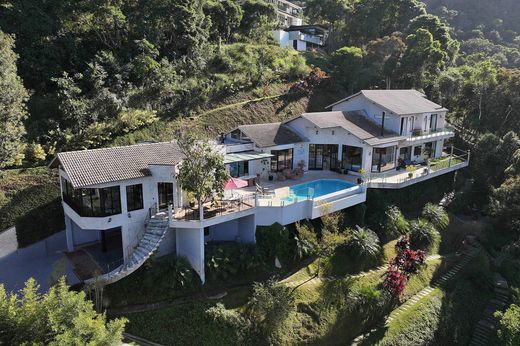 ‏בית חד-משפחתי ב  פטרופוליס, Petrópolis