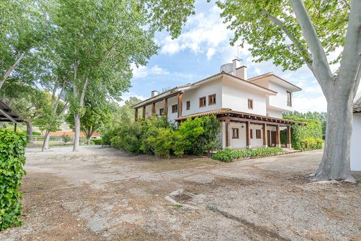Country House in Aranjuez, Province of Madrid