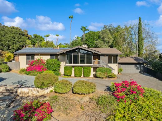 El Cajon, San Diego Countyの一戸建て住宅