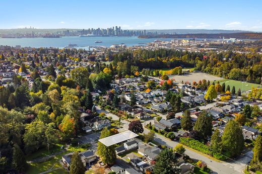 ‏בית חד-משפחתי ב  North Vancouver, Metro Vancouver Regional District