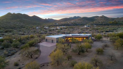 Detached House in Cave Creek, Maricopa County