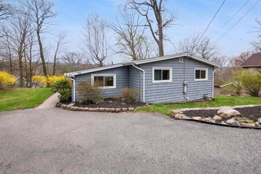 Luxury home in Kinnelon, Morris County