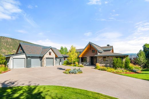Detached House in Carbondale, Garfield