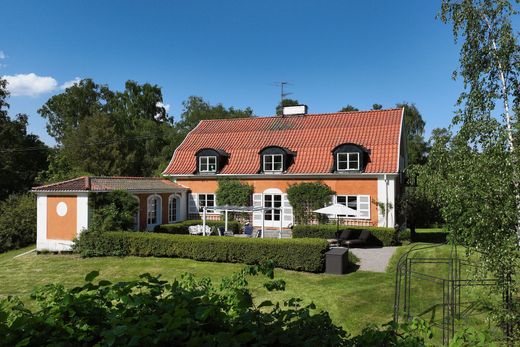 Dom jednorodzinny w Djursholm, Danderyds Kommun