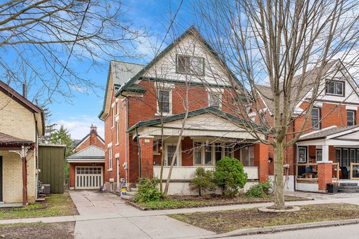 Casa Unifamiliare a Kitchener, Regional Municipality of Waterloo