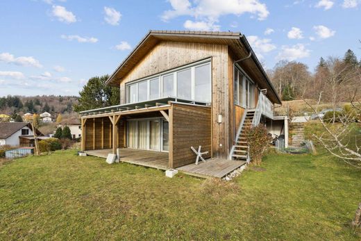 Detached House in Le Château-de-Ste-Croix, Jura-Nord vaudois District