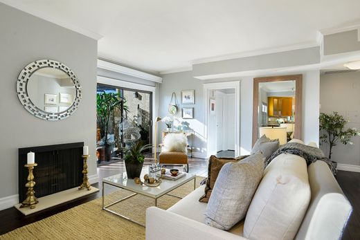 Apartment in West Hollywood, Los Angeles County