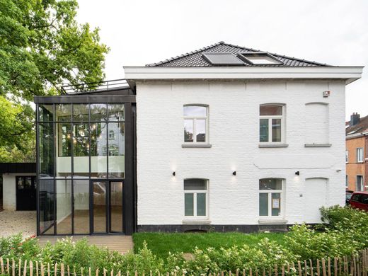 Detached House in Watermael-Boitsfort, Bruxelles-Capitale