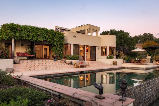 Vrijstaand huis in Los Altos Hills, Santa Clara County