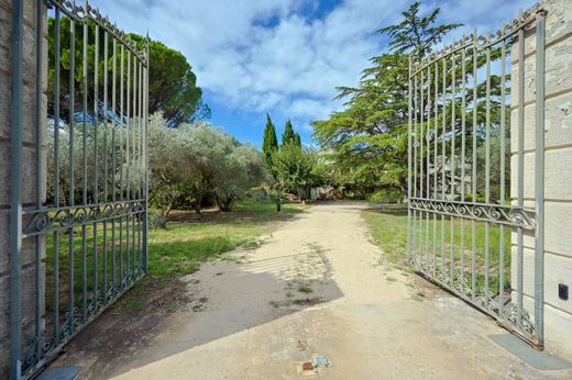 Casa Unifamiliare a Saint-Martin-de-Crau, Bocche del Rodano
