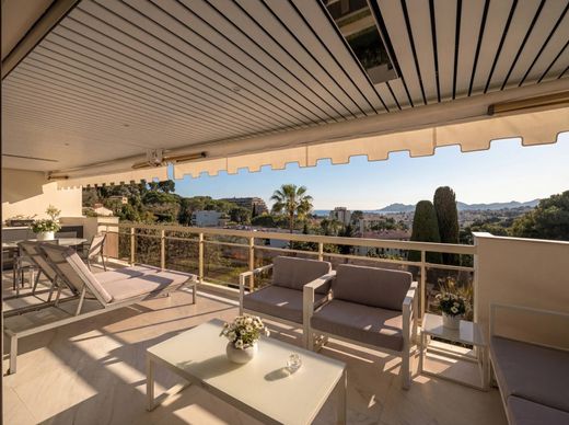 Appartement à Le Cannet, Alpes-Maritimes