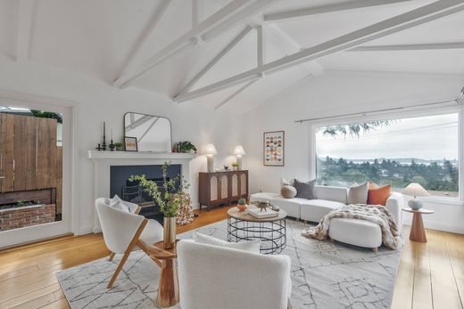 Dom jednorodzinny w Oakland, Alameda County