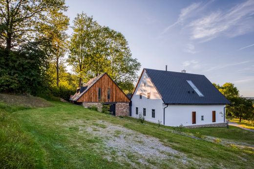 Vrijstaand huis in Blatiny, Okres Žďár nad Sázavou