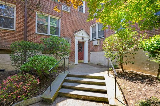 Luxury home in Mamaroneck, Westchester County