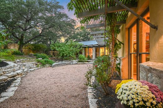 Detached House in Spicewood, Burnet County