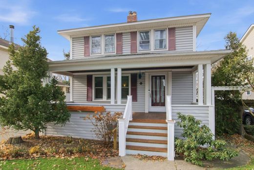 Dom jednorodzinny w Royal Oak, Oakland County