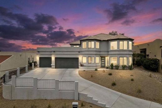 Detached House in Fountain Hills, Maricopa County