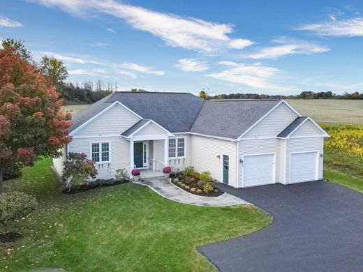 Detached House in Skaneateles, Onondaga County