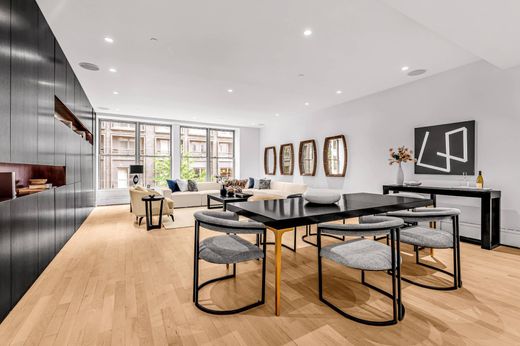 Apartment / Etagenwohnung in New York City, New York