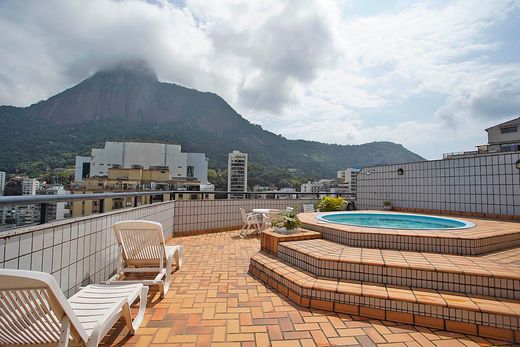 Duplex in Rio de Janeiro