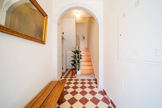 Apartment / Etagenwohnung in Lissabon, Lisbon