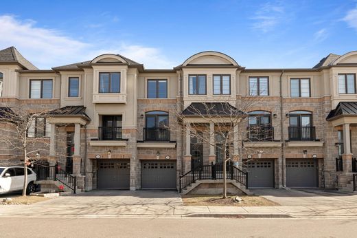 Townhouse in Mississauga, Ontario