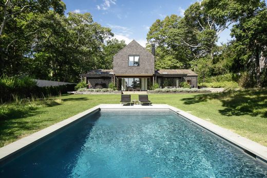 Detached House in East Hampton, Suffolk County