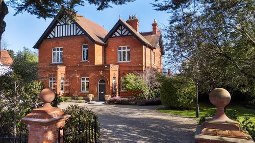 Detached House in Dublin, Dublin City